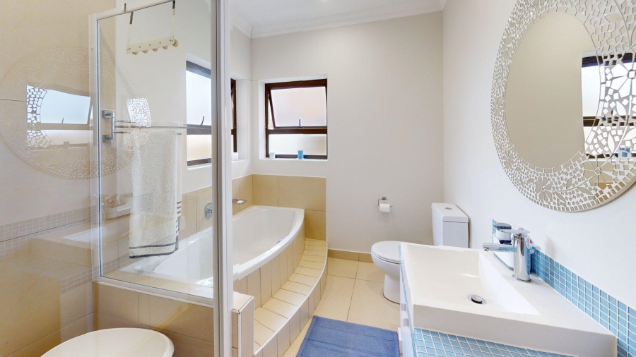 3 Bedroom Property for Sale in Lovemore Park Eastern Cape